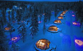 Kakslauttanen Arctic Resort - Igloos And Chalets